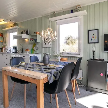 Holiday home Fyrrevej